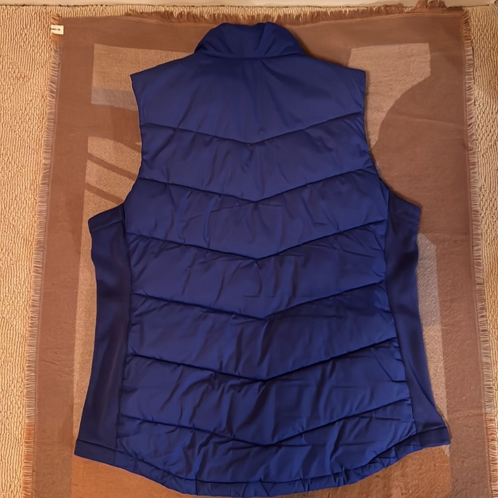 High-Lo Gap Blue Vest, zip pockets, XL - Picture 2 of 14